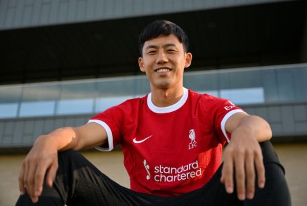 Liverpool Unveil New Signing Wataru Endo