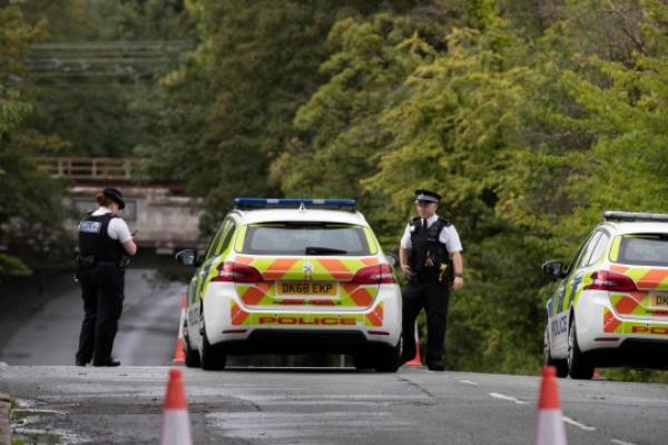 Police on North Mossley Hill Road, Queens Drive