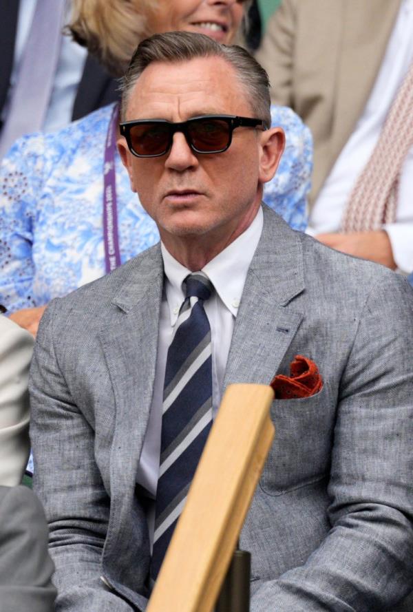 Daniel Craig