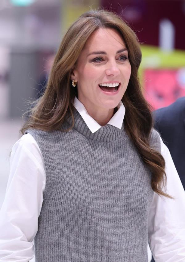 BRACKNELL, ENGLAND - OCTOBER 04: Catherine, Princess of Wales smiles as she arrives for her visit to Vsi Razom Community Hub, in the Lexicon Shopping Centre, on October 04, 2023 in Bracknell, England. The Princess was there to hear a<em></em>bout the work the organisation has been doing to support those who have arrived in the local area from Ukraine as a result of the o<em></em>ngoing conflict. (Photo by Chris Jackson/Getty Images)