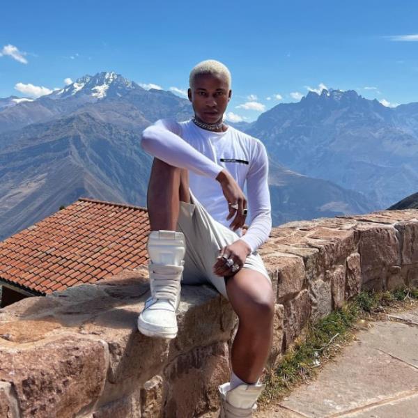 MOUDU DODOU ADAMS? A MALE model who flaunted his jet set lifestyle on social media has been jailed for nearly seven years in Peru after being caught trying to fly out of the country with POUNDS 300,000 worth of cocaine. Lo<em></em>ndoner Moudo Adams wowed his thousands of social media fans with his trendsetting looks and VIP globetrotting under the self-styled mo<em></em>niker of ?boywholives? in a show of excess branded by authorities as a front for his criminal activities.