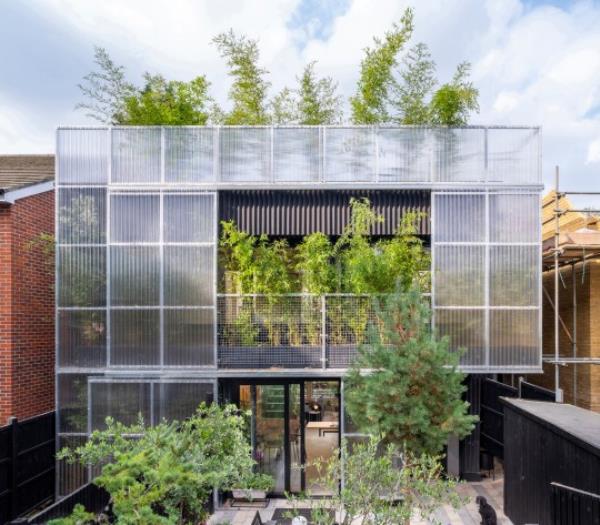 The Green House is situated down a Tottenham alleyway